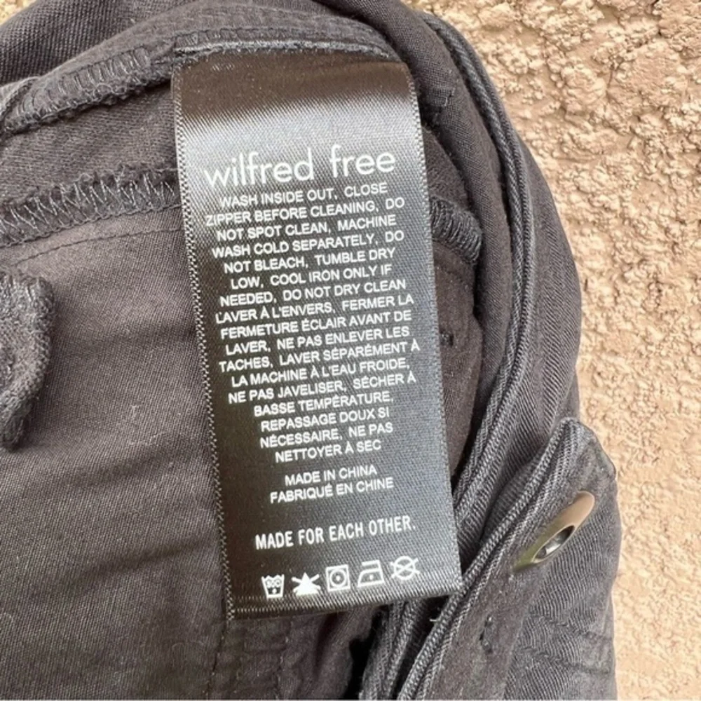 Aritzia Wilfred Utility Cargo Free Pants Women 2 Black Brennan Cotton Streetwear